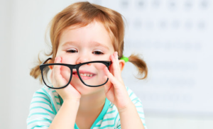 Lee más sobre el artículo ¿Le has enseñas a tu hijo los lentes con los que ve la vida?